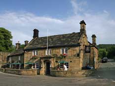 The Devonshire Arms at Beeley B&B,  Beeley